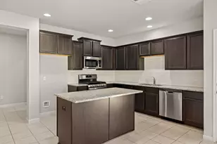 321 Arabian Colt Dr, Georgetown, TX 78626 - Photo 9