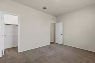 1705 T H Johnson Dr, Taylor, TX 76574 - Photo 29