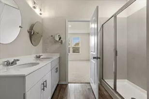 1705 T H Johnson Dr, Taylor, TX 76574 - Photo 21