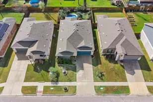 1705 T H Johnson Dr, Taylor, TX 76574 - Photo 11