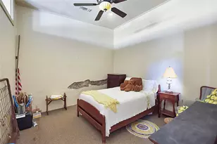 110 NE 2nd St, Smithville, TX 78957 - Photo 15