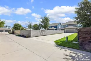 8720 Mina Dr, Austin, TX 78747 - Photo 31