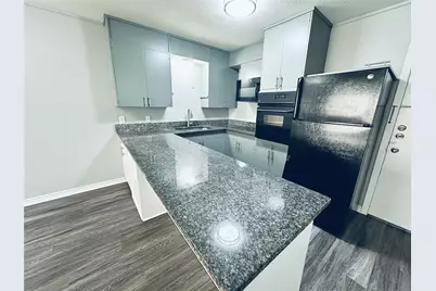 601 W 11th Street #121, Austin, TX 78701 - Photo 7