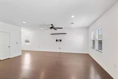 6500 Routenburn Street, Austin, TX 78754 - Photo 15