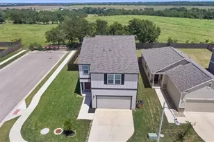 6500 Routenburn St, Austin, TX 78754 - Photo 3