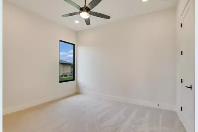 2401 Kahala Sunset Drive, Spicewood, TX 78669 - Photo 21