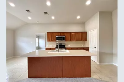18704 Silent Water Way, Pflugerville, TX 78660 - Photo 11
