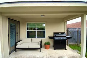 18704 Silent Water Way, Pflugerville, TX 78660 - Photo 25