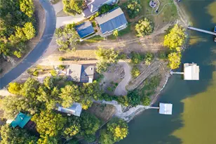1201 Lakeshore Dr, Spicewood, TX 78669 - Photo 27