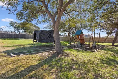 102 Rancho Del Lago Lane, Belton, TX 76513 - Photo 37