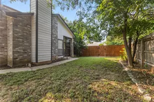 2107 Raintree Path, Round Rock, TX 78664 - Photo 5
