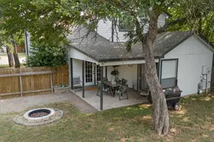 2107 Raintree Path, Round Rock, TX 78664 - Photo 33