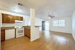 20115 San Marcos Hwy, San Marcos, TX 78666 - Photo 5