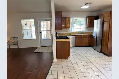 7708 Brodie Lane #B, Austin, TX 78745 - Photo 5