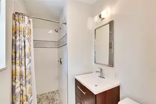 2506 East Side Dr, Austin, TX 78704 - Photo 23