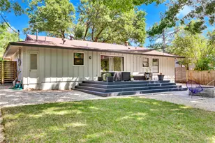 2506 East Side Dr, Austin, TX 78704 - Photo 39