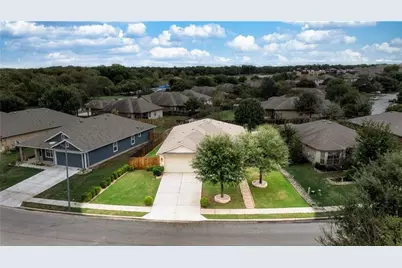 107 Creston Street, Hutto, TX 78634 - Photo 3