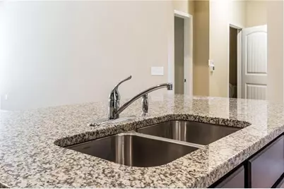 6521 Ranchito Drive, Austin, TX 78744 - Photo 9