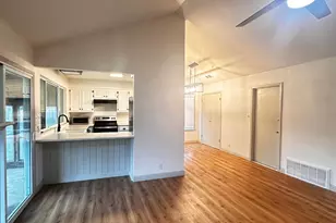 504 Splitrock, Round Rock, TX 78681 - Photo 5
