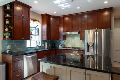 6209 Shadow Mountain Drive, Austin, TX 78731 - Photo 7