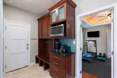 6209 Shadow Mountain Drive, Austin, TX 78731 - Photo 9