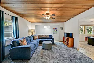 24807 Martin Ln, Spicewood, TX 78669 - Photo 5