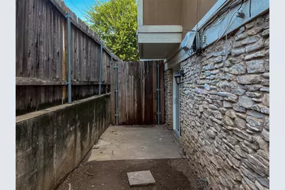 7206 Creekside Drive #C, Austin, TX 78752 - Photo 21
