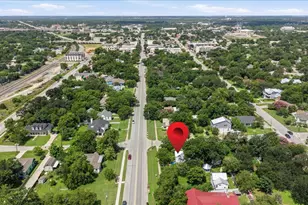 702 E Main St, Round Rock, TX 78664 - Photo 23