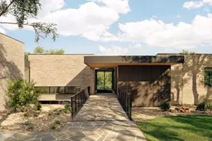 7001 Oak Shores Dr, Austin, TX 78730 - Photo 3