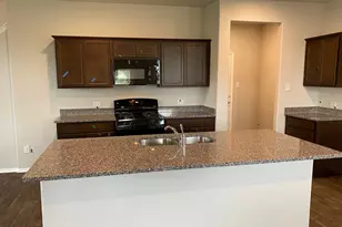145 Free Stone Dr, Georgetown, TX 78628 - Photo 11