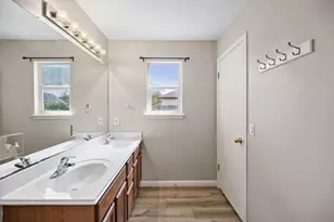 413 Clarks Way, Hutto, TX 78634 - Photo 15