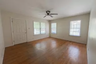 608 Green St, Rockdale, TX 76567 - Photo 5
