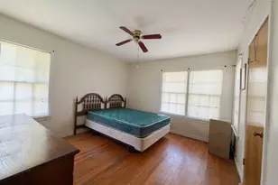 608 Green St, Rockdale, TX 76567 - Photo 9