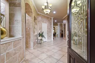 377 Verano Dr, Kyle, TX 78640 - Photo 3