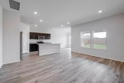 148 McNamara Court, Jarrell, TX 76537 - Photo 3