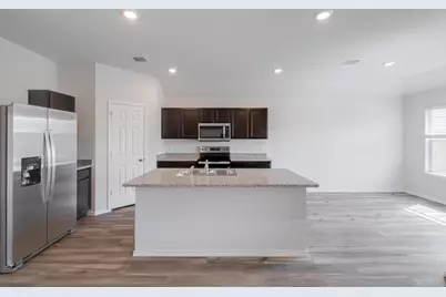 148 McNamara Court, Jarrell, TX 76537 - Photo 5