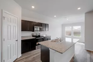 148 McNamara Ct, Jarrell, TX 76537 - Photo 7