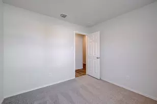 148 McNamara Ct, Jarrell, TX 76537 - Photo 13