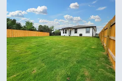 7501 Wheatgrass Path, Austin, TX 78724 - Photo 21