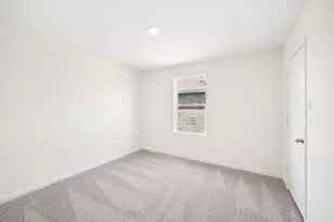 14601 Sage Bloom Ln, Elgin, TX 78621 - Photo 5