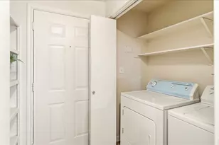 9525 N Capital Of Texas Hwy, Austin, TX 78759 - Photo 19