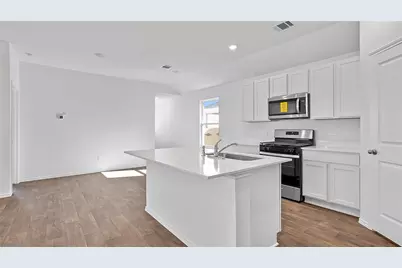 135 Orange Flame Boulevard, Uhland, TX 78640 - Photo 7