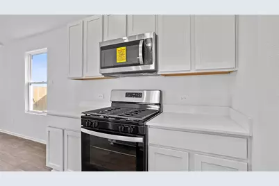 135 Orange Flame Boulevard, Uhland, TX 78640 - Photo 9