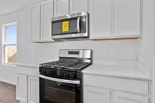 135 Orange Flame Blvd, Uhland, TX 78640 - Photo 9