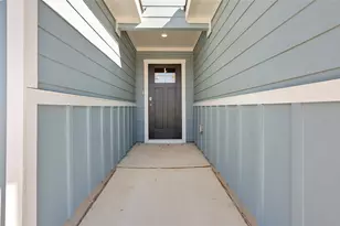 135 Orange Flame Blvd, Uhland, TX 78640 - Photo 3