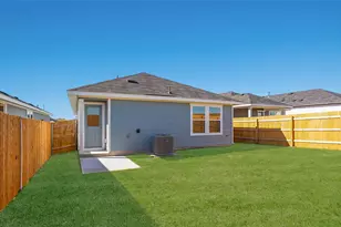 135 Orange Flame Blvd, Uhland, TX 78640 - Photo 21