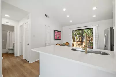 4306 Bonnell Vista Cove #C6, Austin, TX 78731 - Photo 13