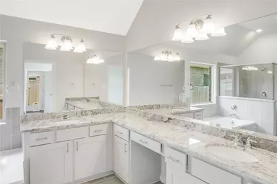 335 Spinnaker Loop, Kyle, TX 78640 - Photo 9