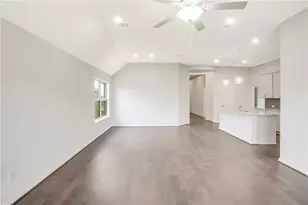 335 Spinnaker Loop, Kyle, TX 78640 - Photo 5