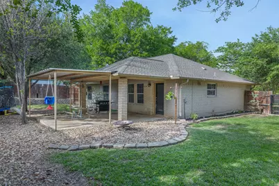 705 Palmer Street, Rockdale, TX 76567 - Photo 19